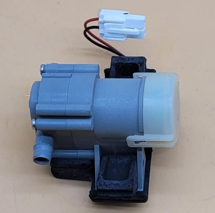 Genuine Dryer LG Water Pump Part#EAU371487