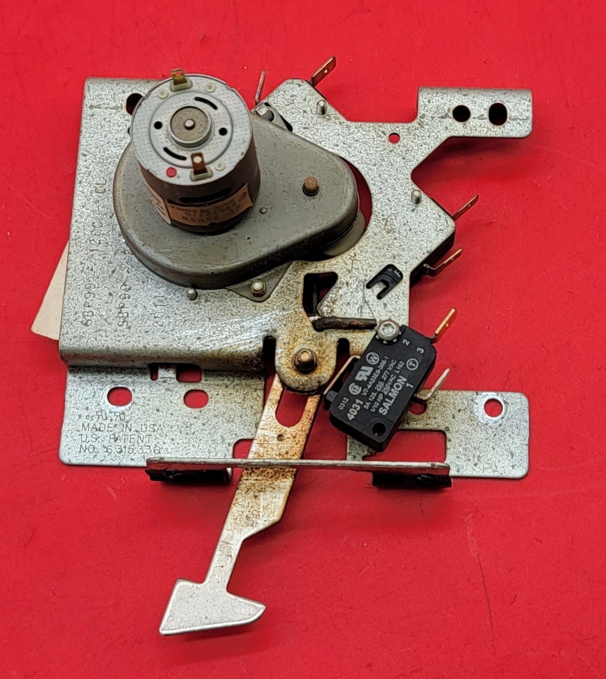 Genuine Double Oven Thermador Door Latch Part#6.315.336