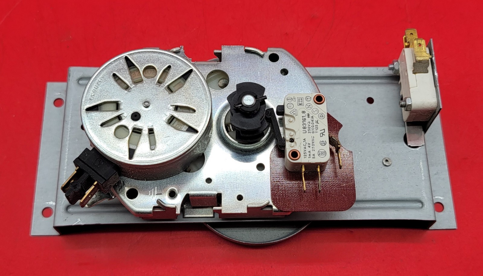 Genuine Double Oven Gaggenau Motor Assembly Part#82 888 145 82888145