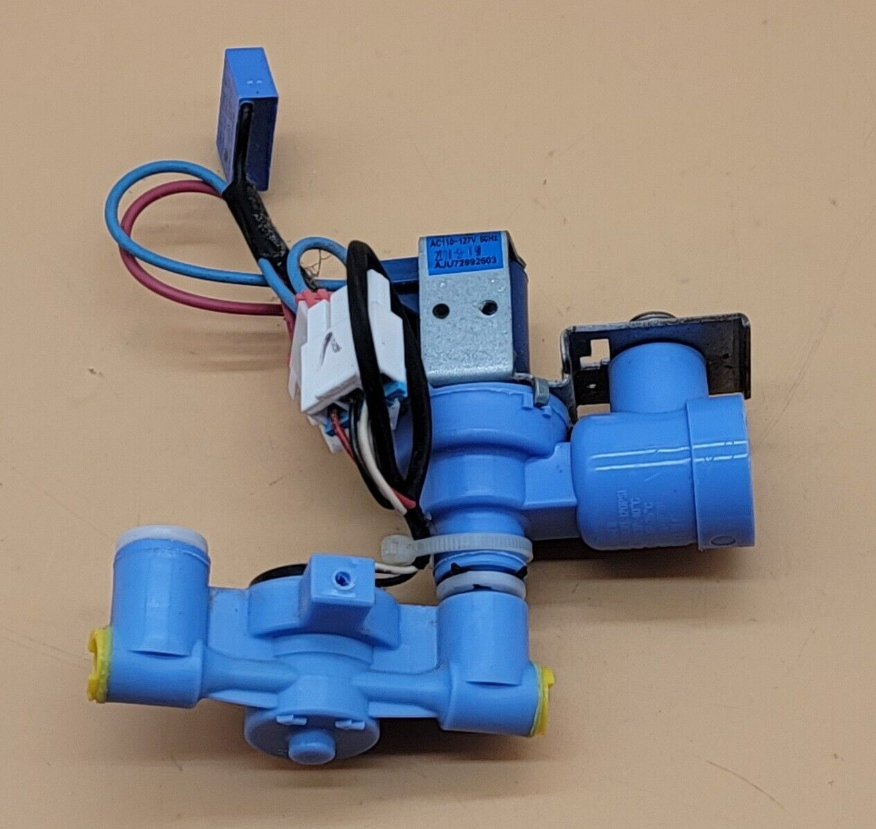 Genuine Refrigerator Kenmore Water Inlet Valve Part#EBD60664501