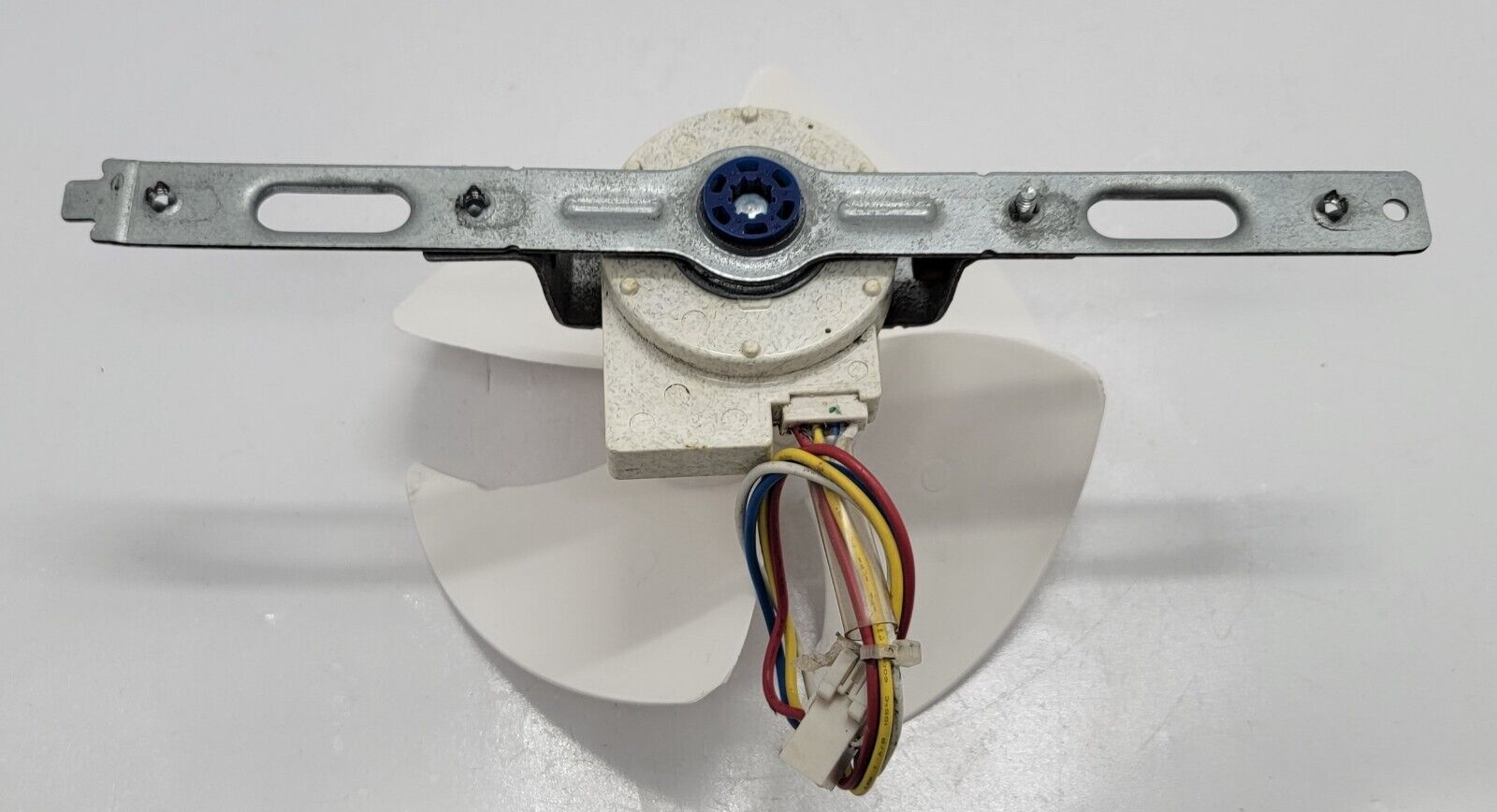 Genuine Refrigerator GE Condenser Fan Motor Part#197D2407P013