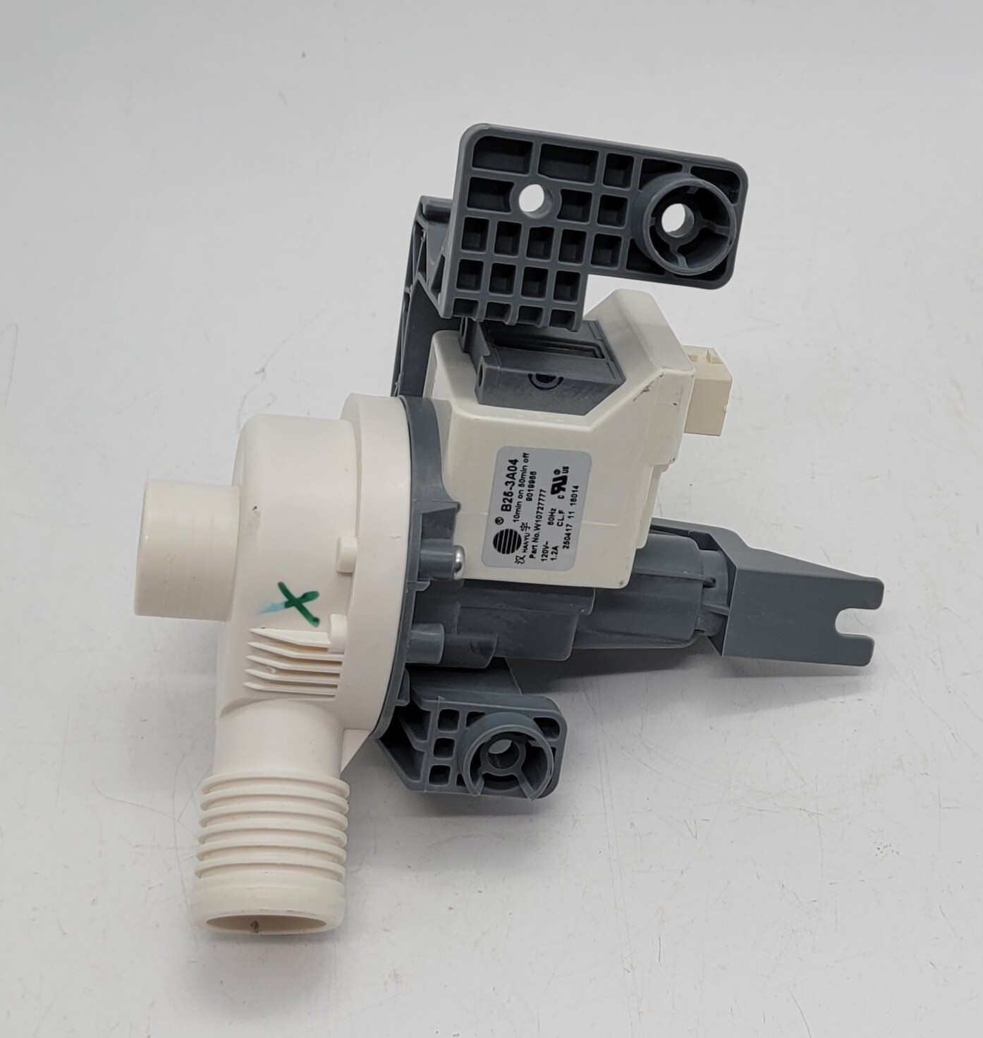Genuine Washer Whirlpool Drain Pump Part#W1072777