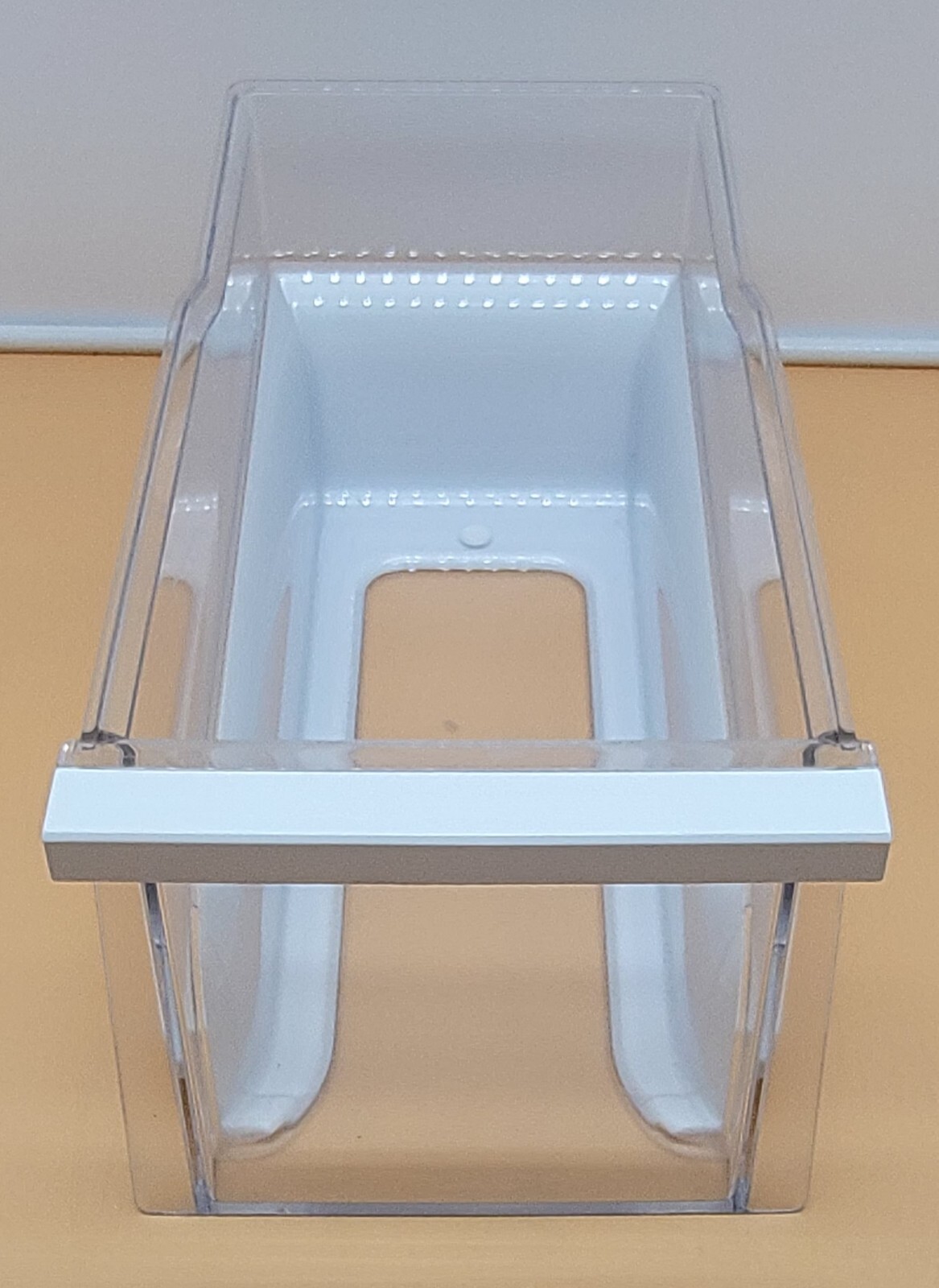 Genuine Refrigerator LG Crisper Drawer Part#MCK665657