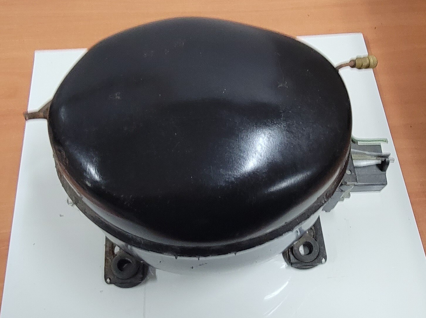 Genuine Refrigerator Samsung Compressor Part#513703022 EGX 70HLC