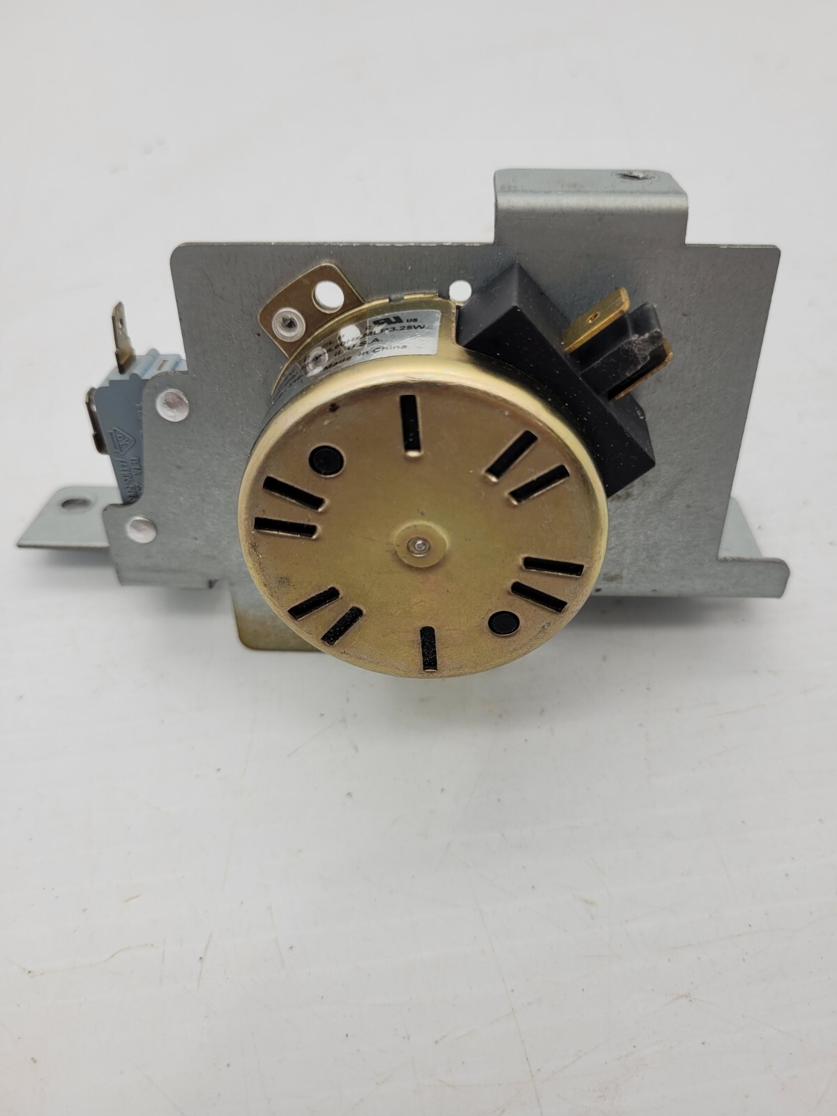 Genuine Frigidaire Gas Range Door Lock Part#251-001A
