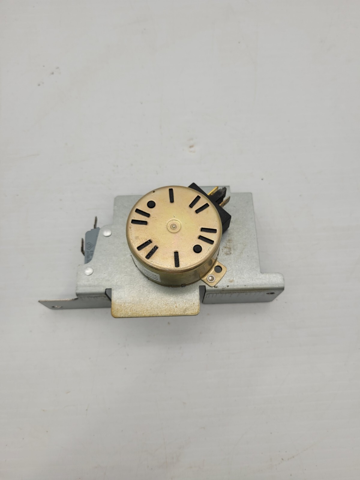 Genuine Frigidaire Gas Range Door Lock Part#251-001A