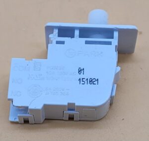 Genuine Dryer Samsung Door Switch Part#PDS020