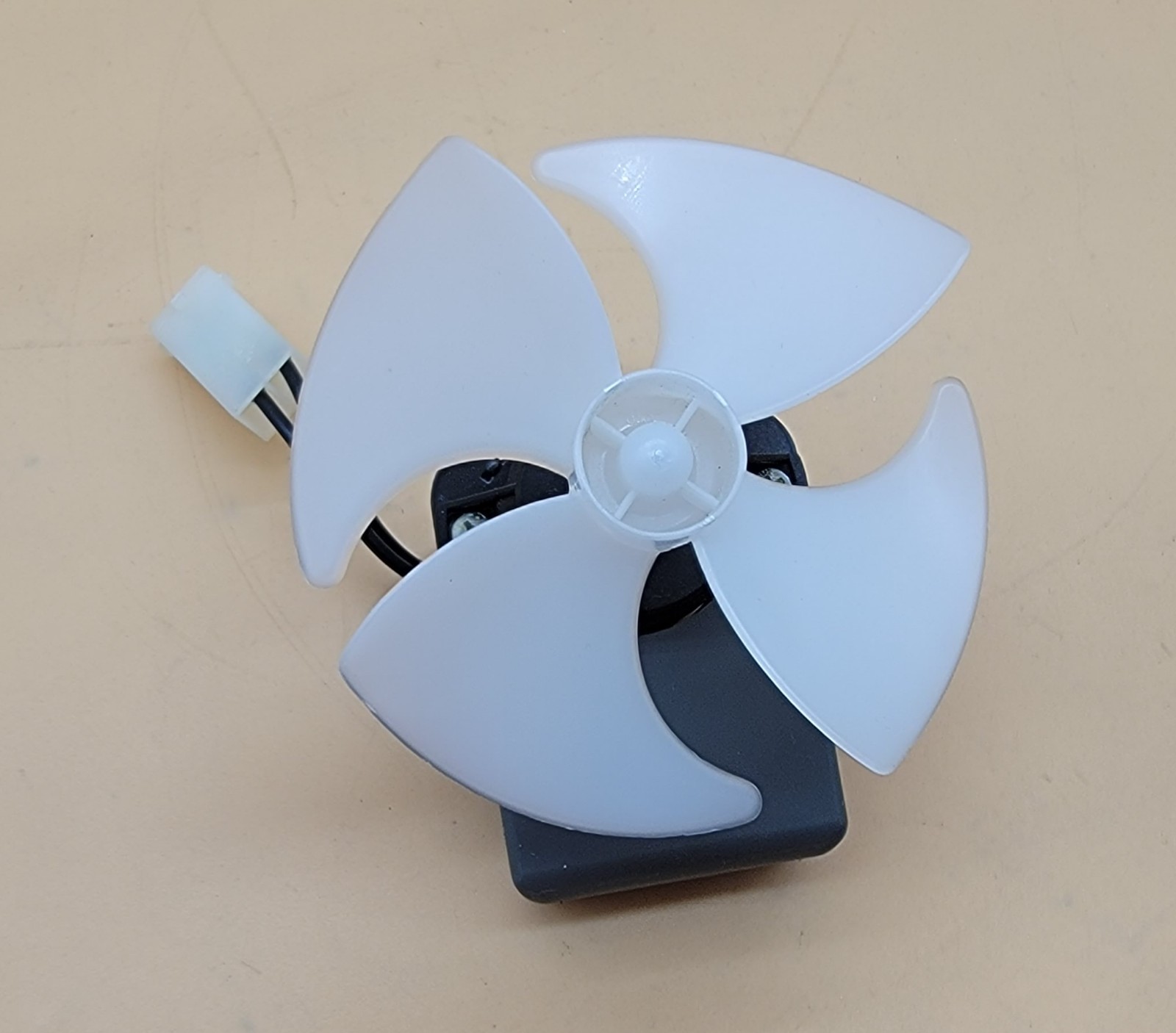 Genuine Refrigerator Kitchen Aid Fan Motor Part#2315549