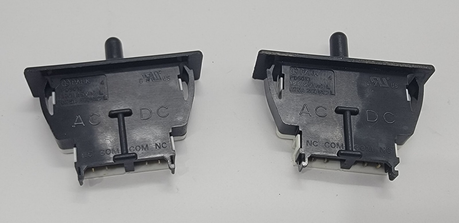 Genuine Refrigerator LG Door Push Button Switch Set Part#PDS013