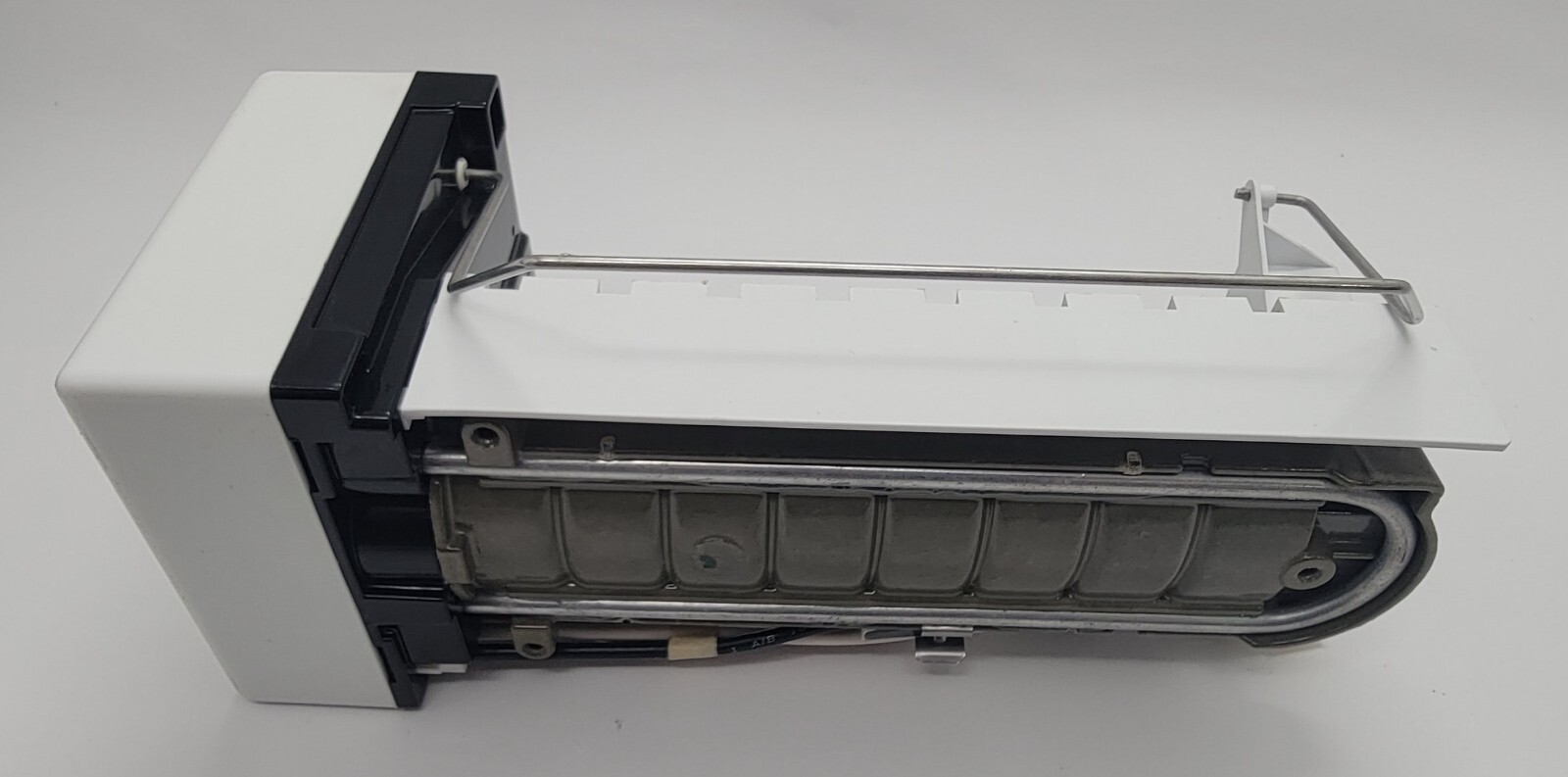 Genuine Refrigerator Whirlpool Ice Maker Part#W10121733