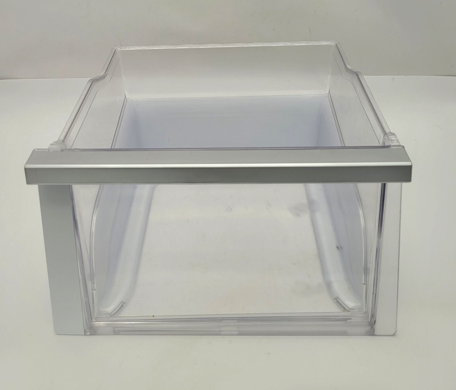 Genuine Refrigerator LG Crisper Drawer Part#MCK668046