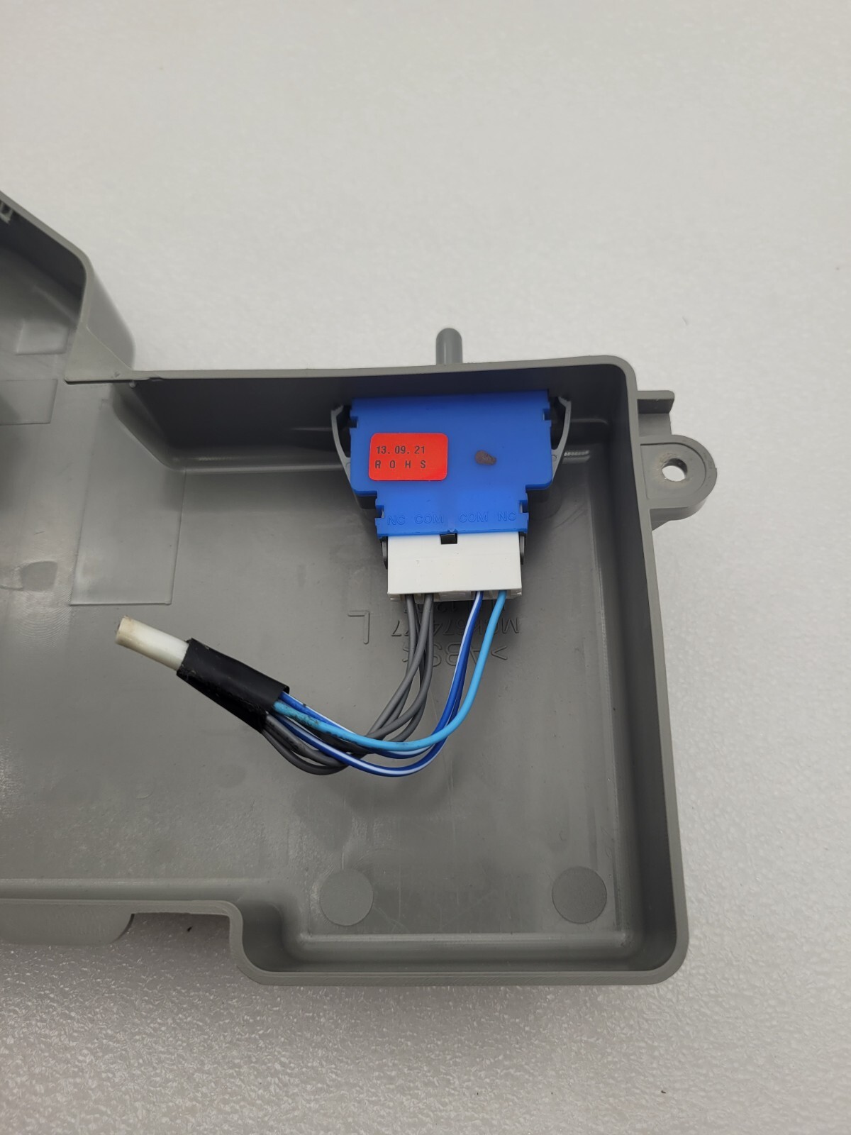 Genuine LG Refrigerator Smart Diagnosis Hinge Cover Part#MCK674477