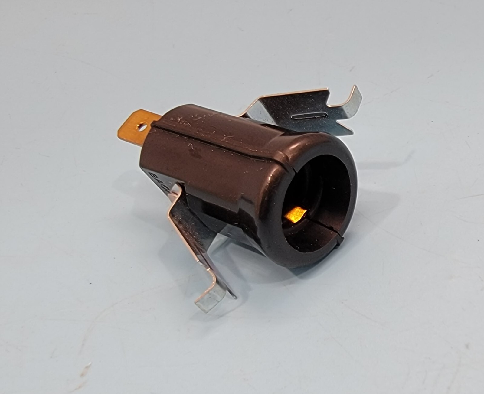 Genuine Dryer Whirlpool Socket Part#W10214261