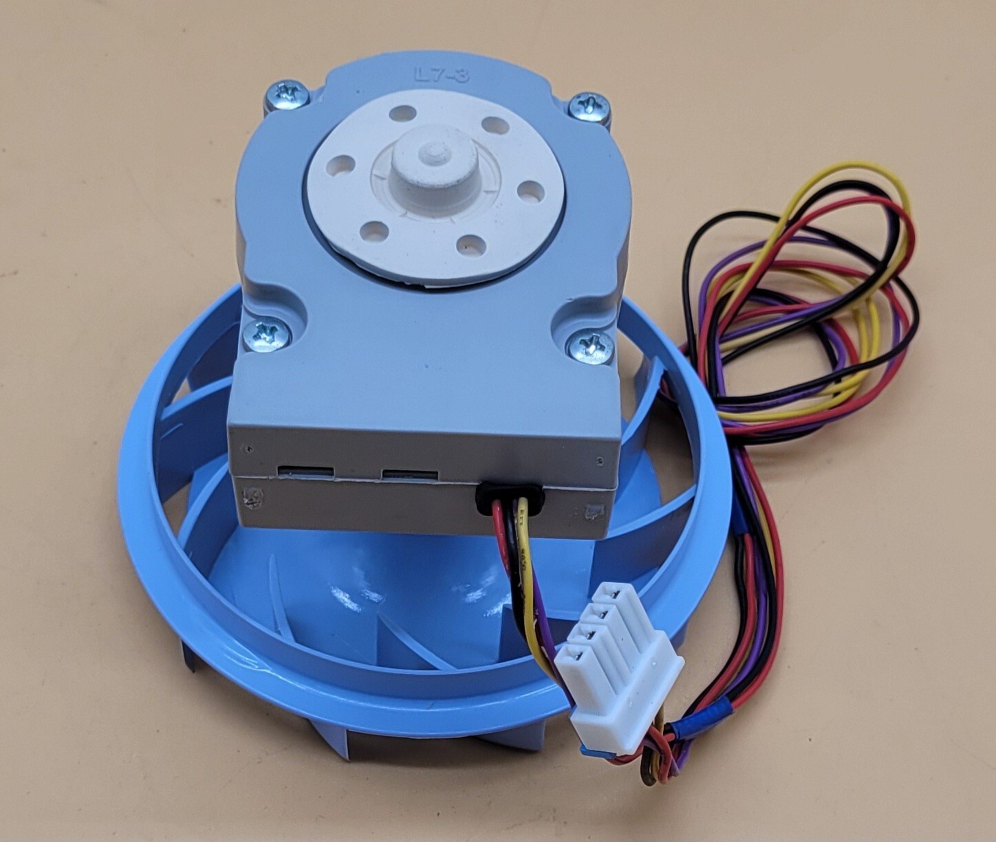 Genuine Refrigerator Kenmore Fan Motor Part#EAU63103205