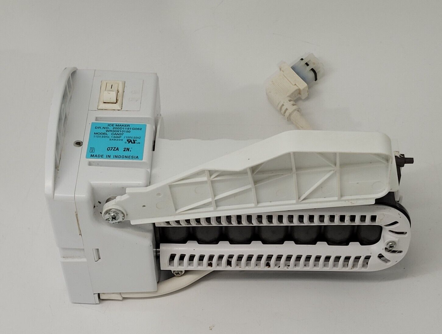 Genuine Refrigerator GE Ice Maker Part#200D1181G062