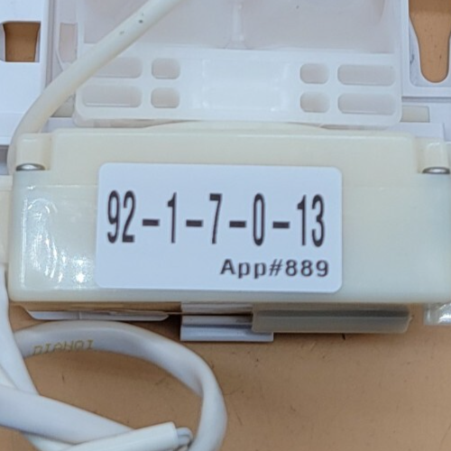 Genuine Refrigerator Frigidaire Ice Maker Part#NTPV403ZA1 243297607