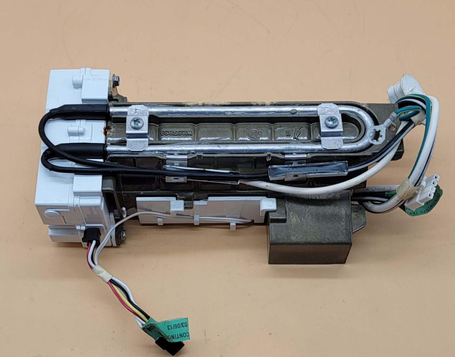Genuine Refrigerator Whirlpool Ice Maker Part#W10498261