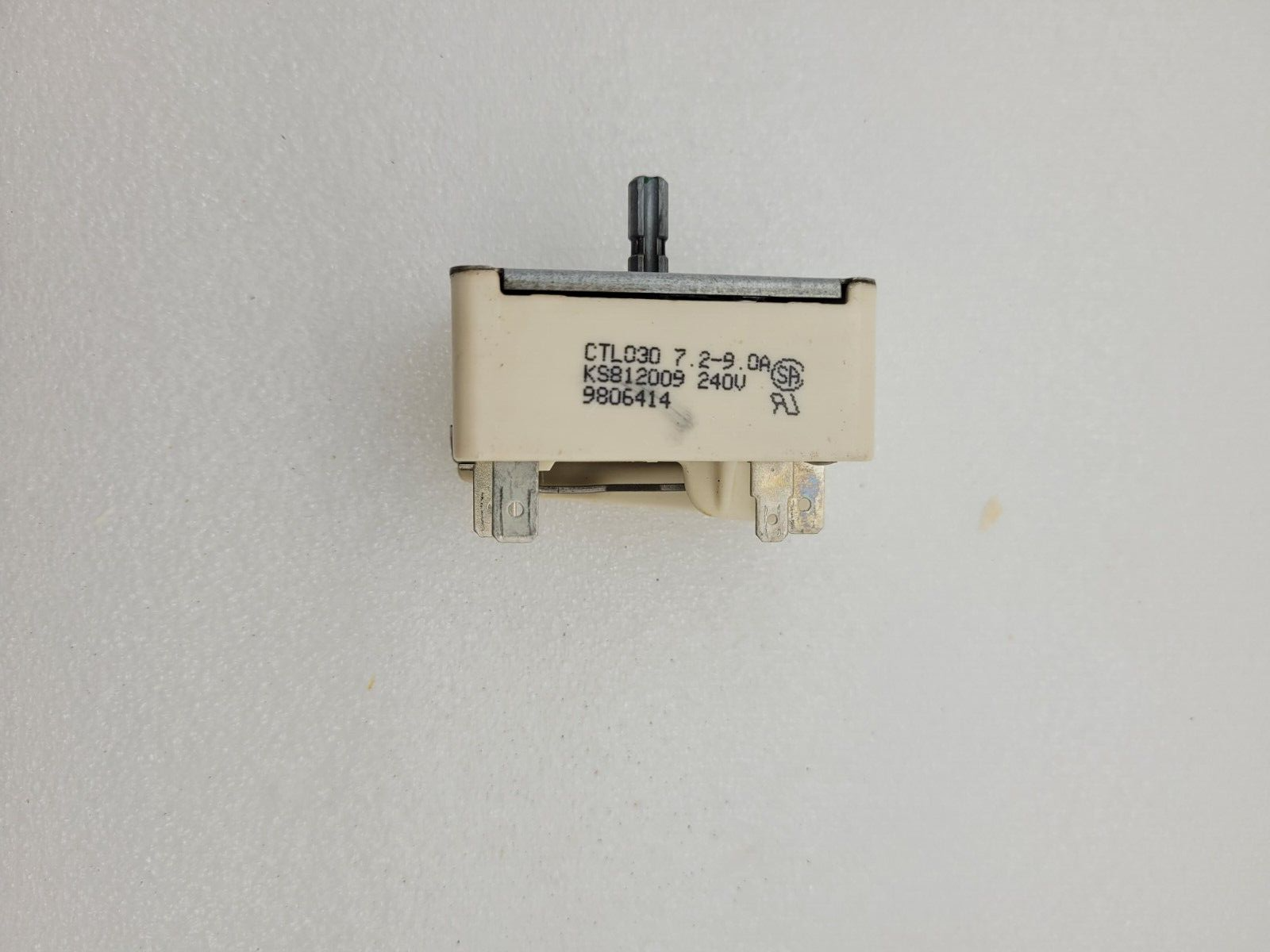 Genuine GE Range Oven Surface Element Switch Part#Ks812009