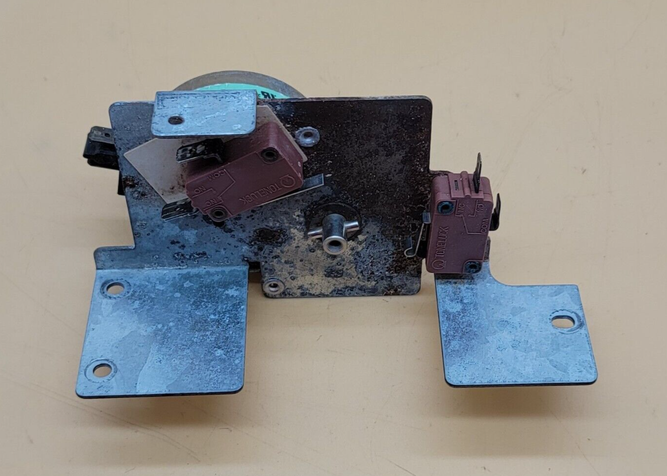 Genuine Oven Frigidaire Door Lock Latch Part#316415401
