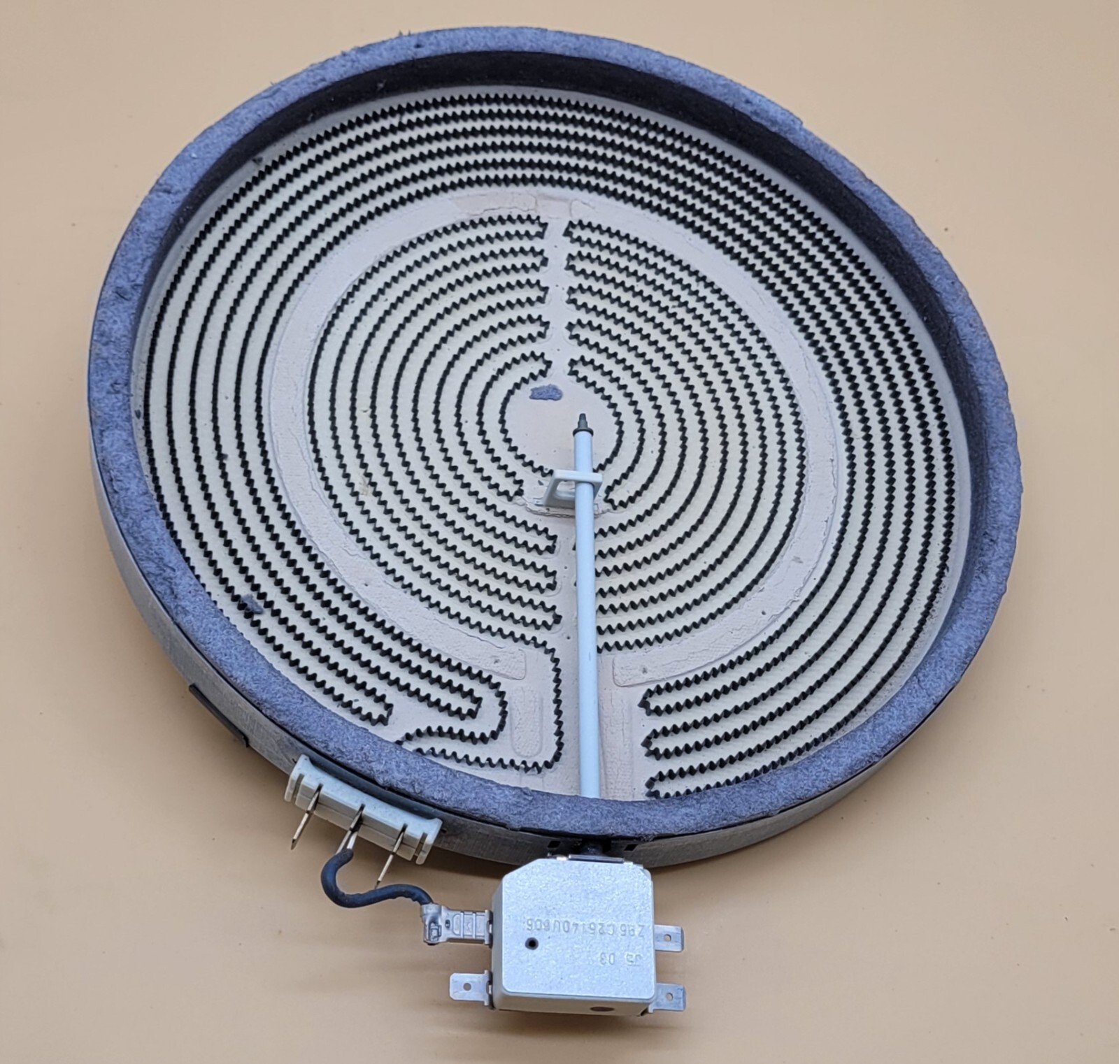 Genuine-Oven-Frigidaire-Surface-Element-PartZ95-C25140U606-405898269240 Genuine Oven Frigidaire Surface Element PartZ95 C25140U606 405898269240