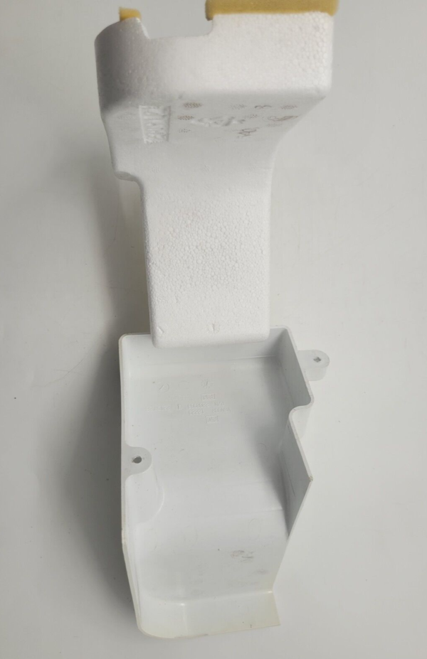 Genuine Refrigerator Thermador Vent Bracket Part#2208953 - Image 3