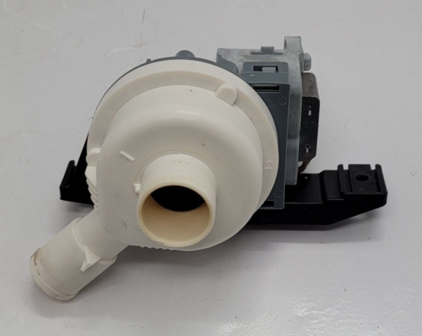 Genuine Washer Whirlpool Water Pump Part#W10403803