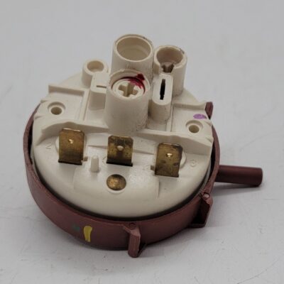 Genuine Dishwasher Frigidaire Pressure Switch Part#SWK101 5304475606