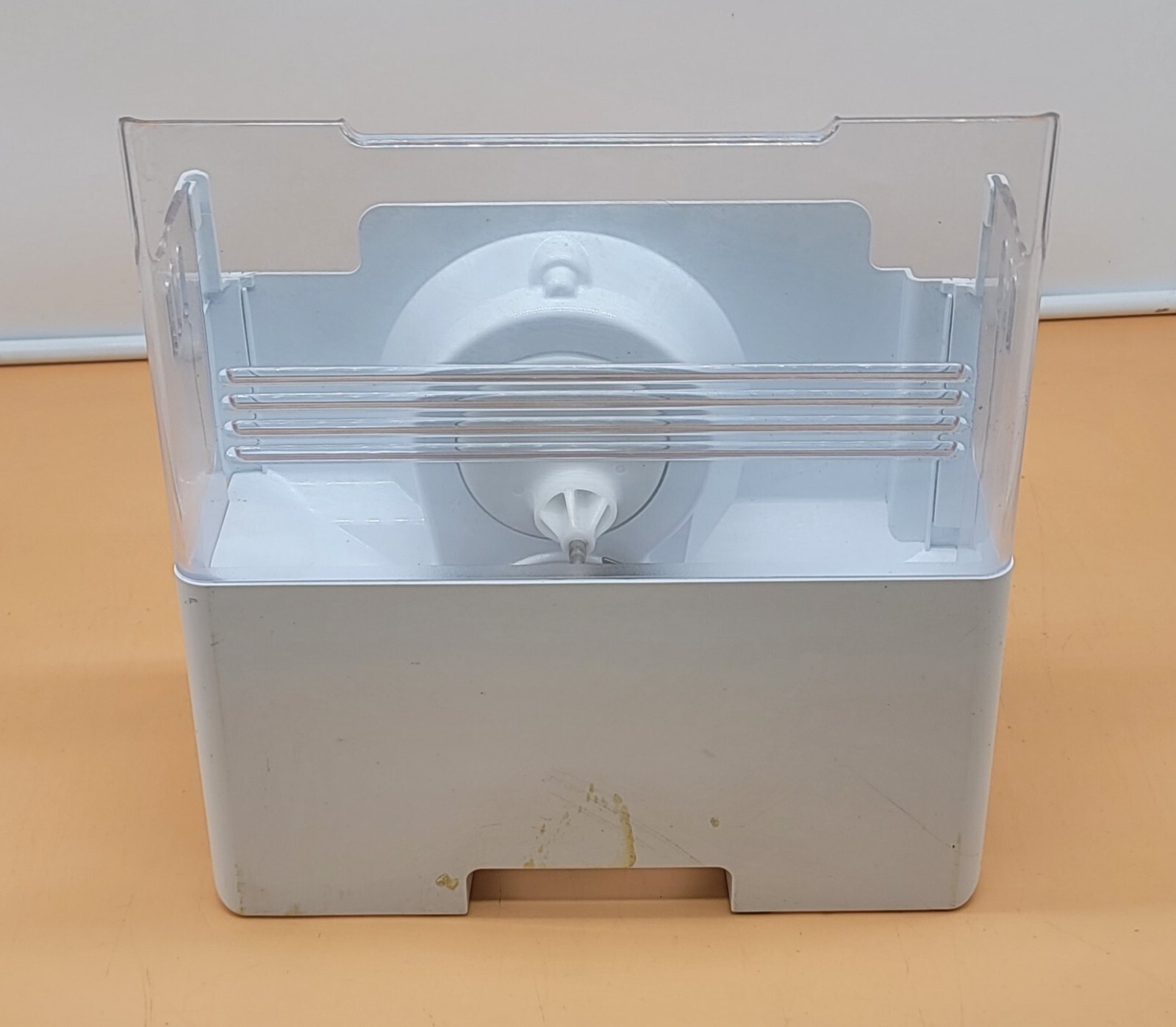 Genuine-Refrigerator-LG-Ice-Bucket-PartMDC618871-405877758601 Genuine Refrigerator LG Ice Bucket PartMDC618871 405877758601