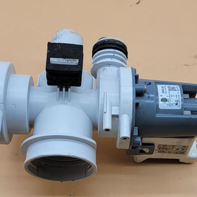 Genuine Washer Samsung Drain Pump Part#DC9718150