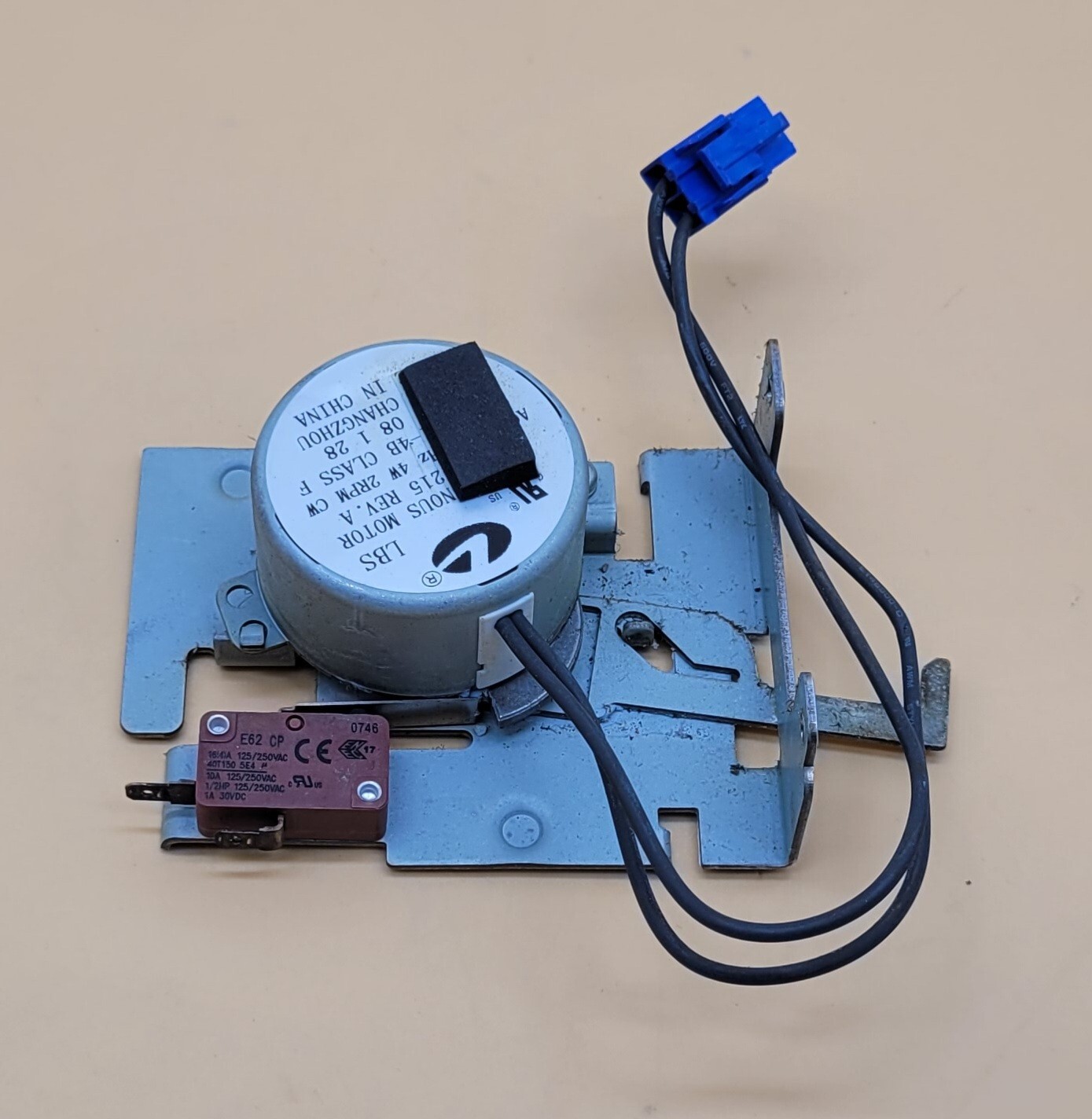 Genuine-Oven-Frigidaire-Door-Lock-Part318261215-405898269243 Genuine Oven Frigidaire Door Lock Part318261215 405898269243