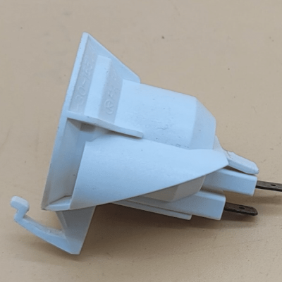Genuine Refrigerator GE Light Socket Part#WR02X11893