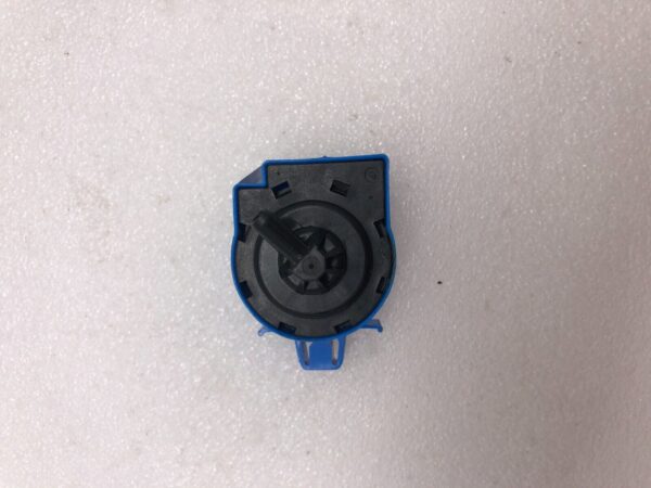 Genuine Samsung Washing Machine Water Pressure Switch Part#DC96-01703G - Image 3