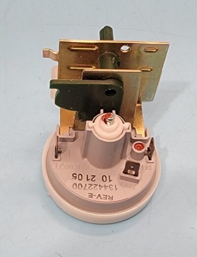 Genuine Washer/Dryer Frigidaire Pressure Switch Part#134422700