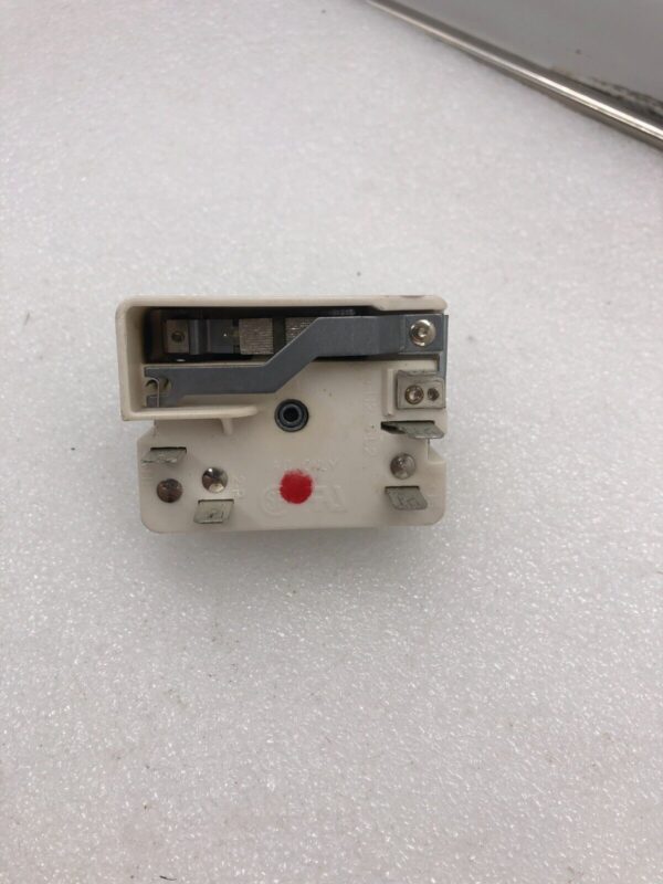 Genuine Frigidaire Range Element Switch Part#316436001 Nl812448 1426614 - Image 3