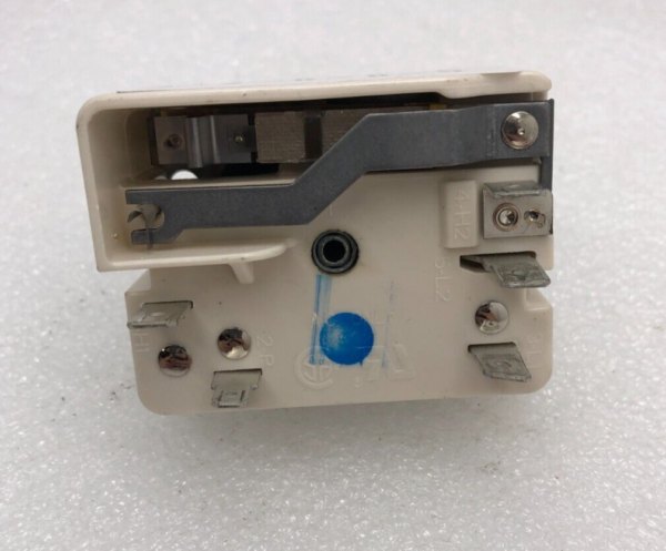 Genuine GE Range Element Switch Part#164D1815P005 - Image 4