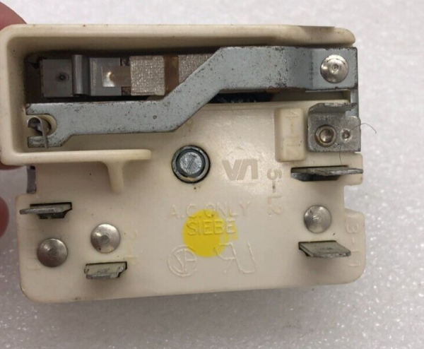 Genuine Whirlpool Range Switch Part#3148952 NL811701 0235013 - Image 3