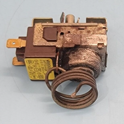 Genuine Refrigerator GE Monogram Thermostat Part#WR09X0570