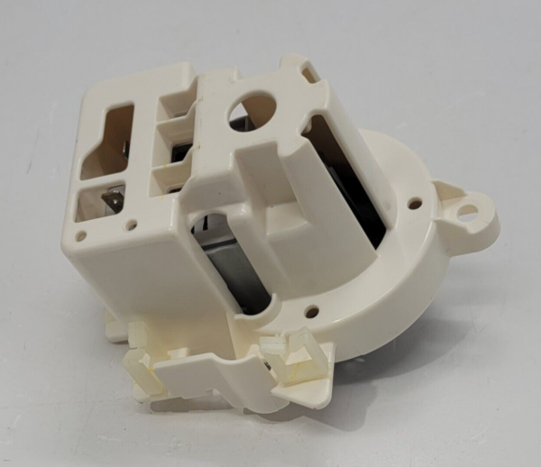 Genuine Washer Samsung Drain Pump Part#DC97-16776A - Image 3