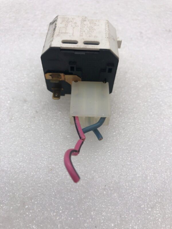 Genuine Whirlpool Kenmore Dryer Start Switch part#11315-61 - Image 3