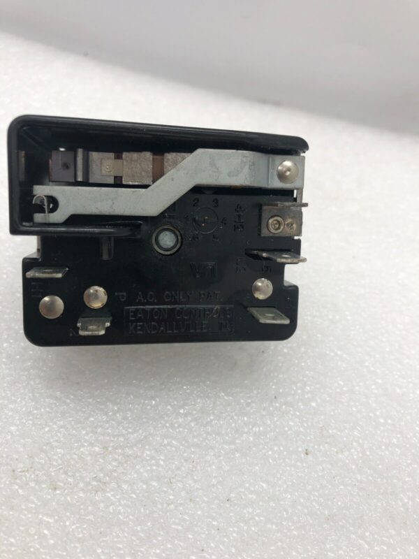 Genuine GE Range Burner Switch Part#WB21X226 - Image 3