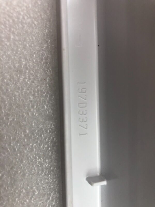 Genuine GE Refrigerator Ice Storage Bin Part#197D3371 - Image 3