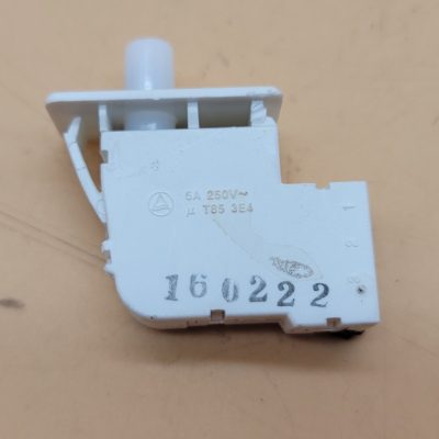 Genuine Refrigerator Samsung Door Switch Part#SPE110F