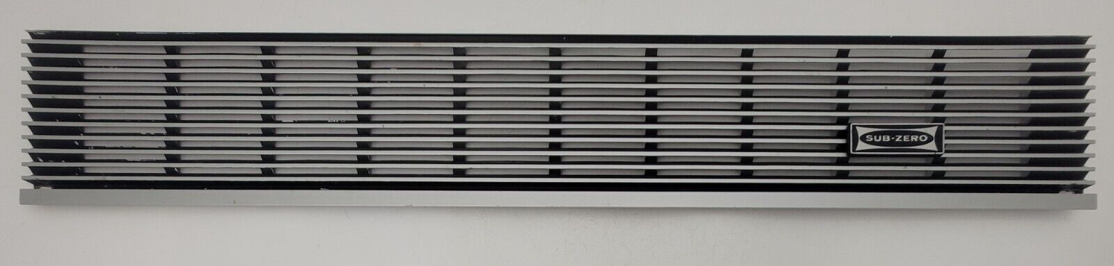 Genuine Refrigerator Sub-Zero Louvered Frame Grille Part#4240500