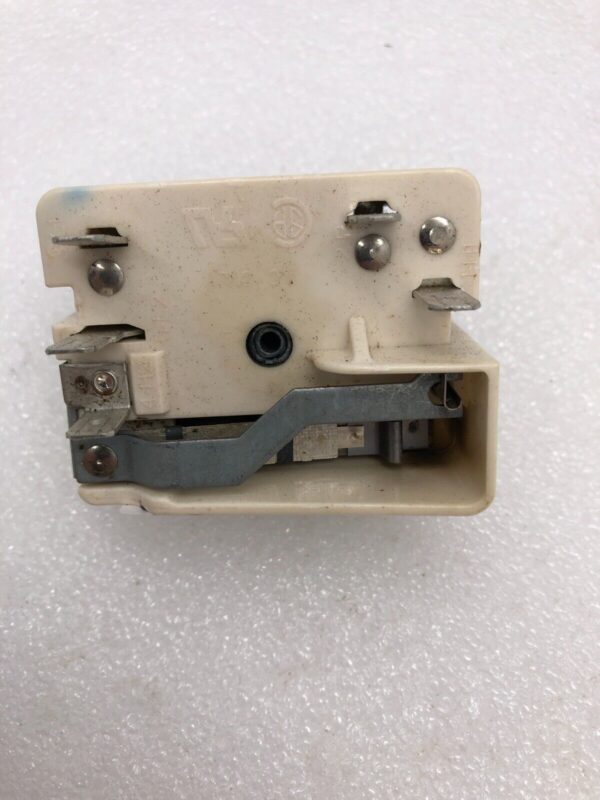 Genuine Whirlpool Range Element Switch Part#3148951 - Image 3