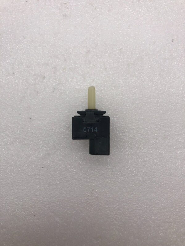 Genuine Whirlpool Washer Temperature Switch part#3399639 - Image 3